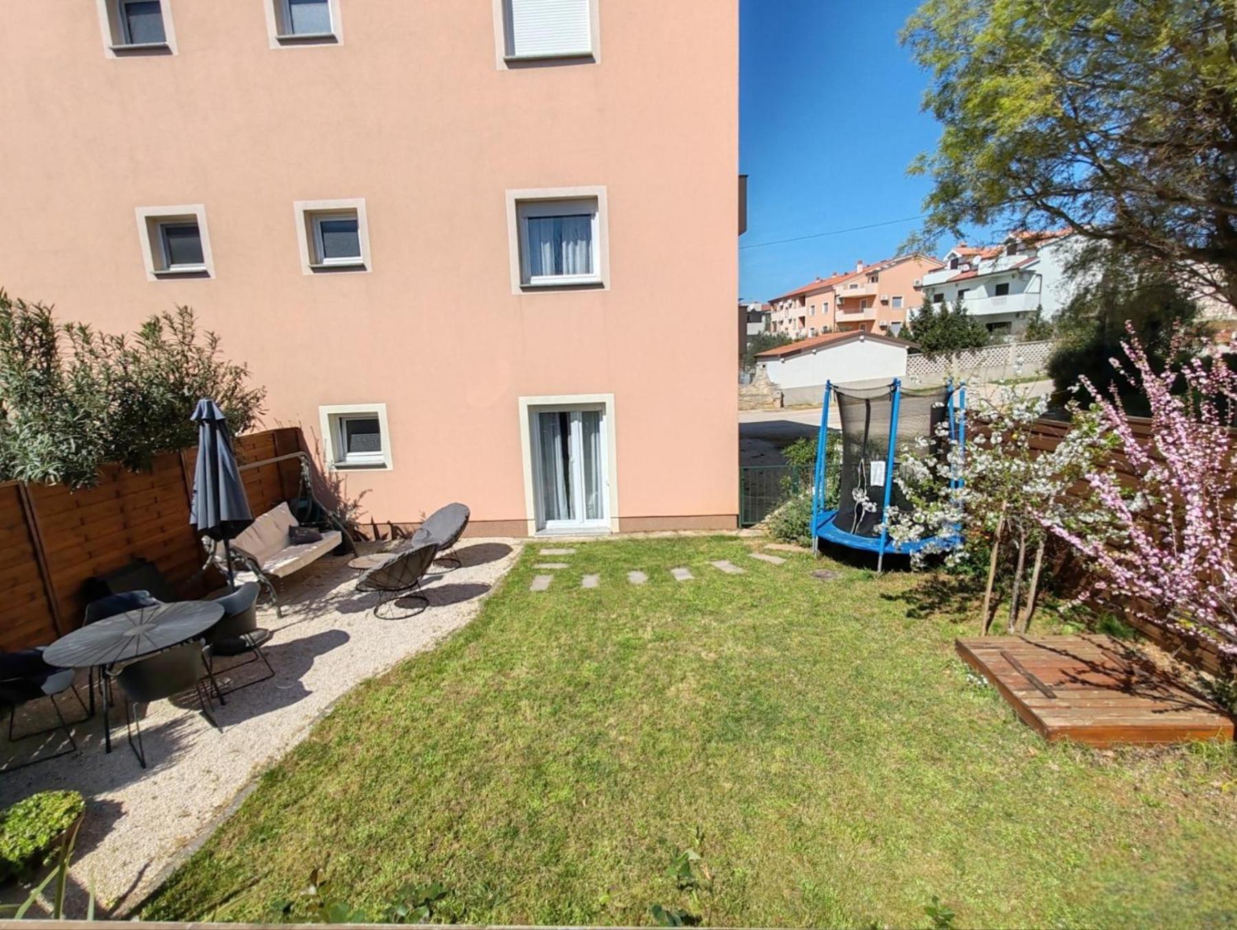Apartman Teo Medulin Extérieur photo